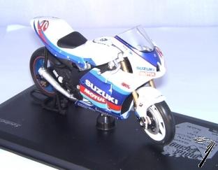 Suzuki GCV-R  1/18