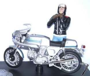 Ducati 88004 - 900 SS Joe Bar Team  1/18