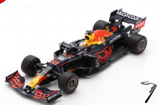 Red Bull RB16B - 1er GP Abu Dhabi - Champion du Monde - Avec Pit Board  1/18