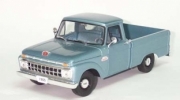 Ford . Blue 1/18