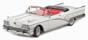 Buick . Blanc 1/18