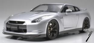 Nissan . GT R 1/24