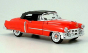 Cadillac . Convertible rouge 1/24