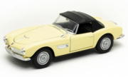 BMW . Crème fermée 1/24