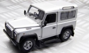 Rover . Defender 90 SW argent 1/43