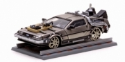 De Lorean . DMC 12 Back to the future rail road 1/43