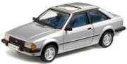 Ford . MKII GL argent 1/43
