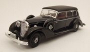 Mercedes . Noir 1/43