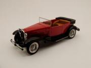 Alfa Romeo . Torpedo Rouge et Noir 1/43