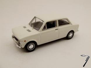 Fiat . 2 Portes Blanc 1/43