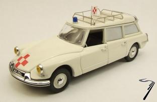 Citroen . 19 Breack Ambulance 1/43