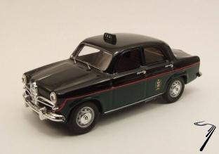 Alfa Romeo . Taxi Milan 1/43