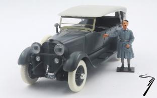 Mercedes .  Landsberg avec figurine 1/43