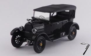 Fiat . La Saetta del Re noir 1/43