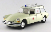 Citroen . 19 Break - Croix rouge Italienne - Vert clair 1/43