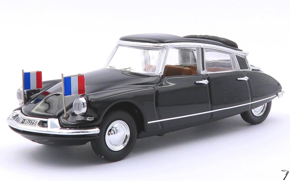 Citroen . 19 - Voiture prsidentielle  1/43