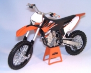 KTM 450 SX-F  1/12
