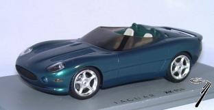 Jaguar XK180 vert vert 1/43