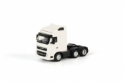 Volvo . Globetrotter XL 6x2 1/87