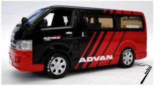 Toyota . Van Yokohama Advn 1/43