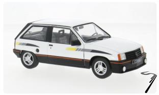 Opel . A SR Blanche 1/24