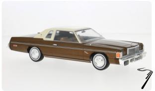 Dodge . Royal Coup Marron / beige 1/24
