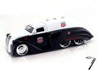 Dodge Airflow oiltanker couleurs variables   1/32