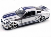 Ford Mustang Shelby GT500 couleurs variables Shelby GT500 couleurs variables 1/24