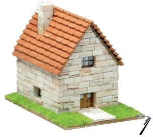 Divers . Petit chalet 8 x 11 x 7 cm  autre