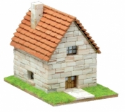 Divers . Petit chalet 8 x 11 x 7 cm  autre