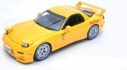 Mazda RX 7 Initial D jaune  1/24