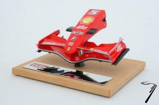 Ferrari F2007 Nez  1/12