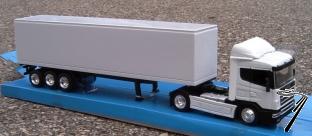 Scania . 124 blanc - possibilit� de personnalisation - nous consulter 1/43