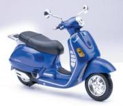 Vespa Granturismo vert ou bleu  1/12