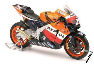 Honda RC211V  1/12