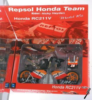 Honda RC211V   1/12