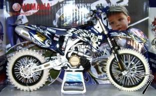 Yamaha YZF450F Motocross MX1 Ern�e version  1/12