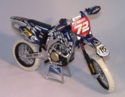 Yamaha YZ 450 everts replica plaque rouge  1/12
