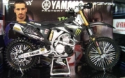 Yamaha Monster Energy  1/12