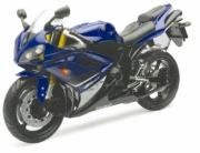 Yamaha YZF-R1 couleurs variables  1/12
