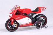 Ducati Desmosedici Moto GP  1/12