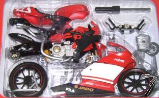 Ducati Desmosedici Moto GP  1/12