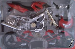 Honda CBR600 F4  1/12