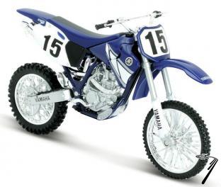 Yamaha YZ 426F  1/12