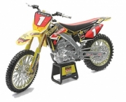 Suzuki RMZ 450  1/12