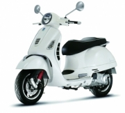Vespa GTS 300 Super  1/12