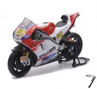 Ducati Desmosedici  1/12