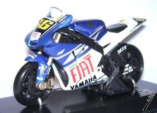 Yamaha YZR-M1  1/18