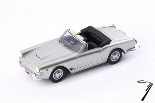 Maserati . GT Special Spyder Vignale argent - Italie 1/43