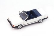 Volvo . GLE cabriolet Mellberg blanc 1/43